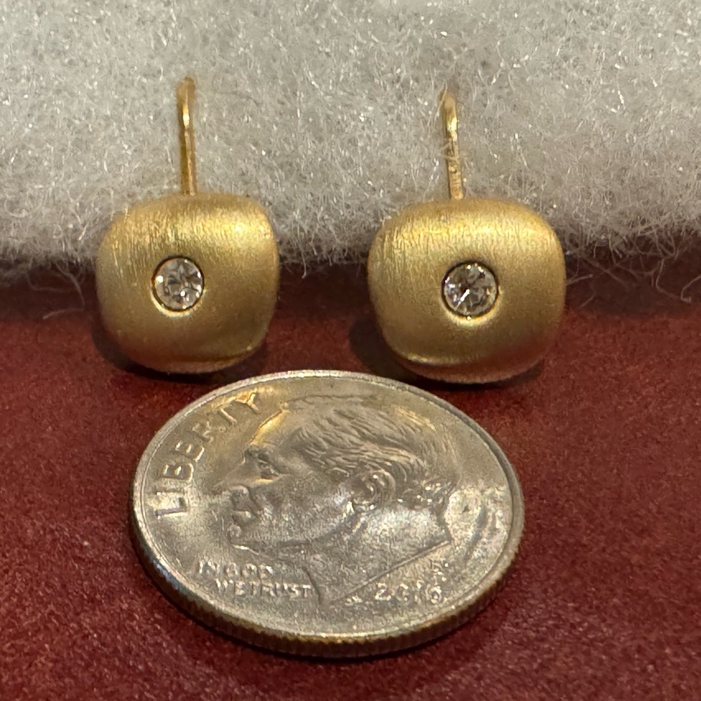 Roberta Chiarella Elegant Gold Earrings with Crystal Accent